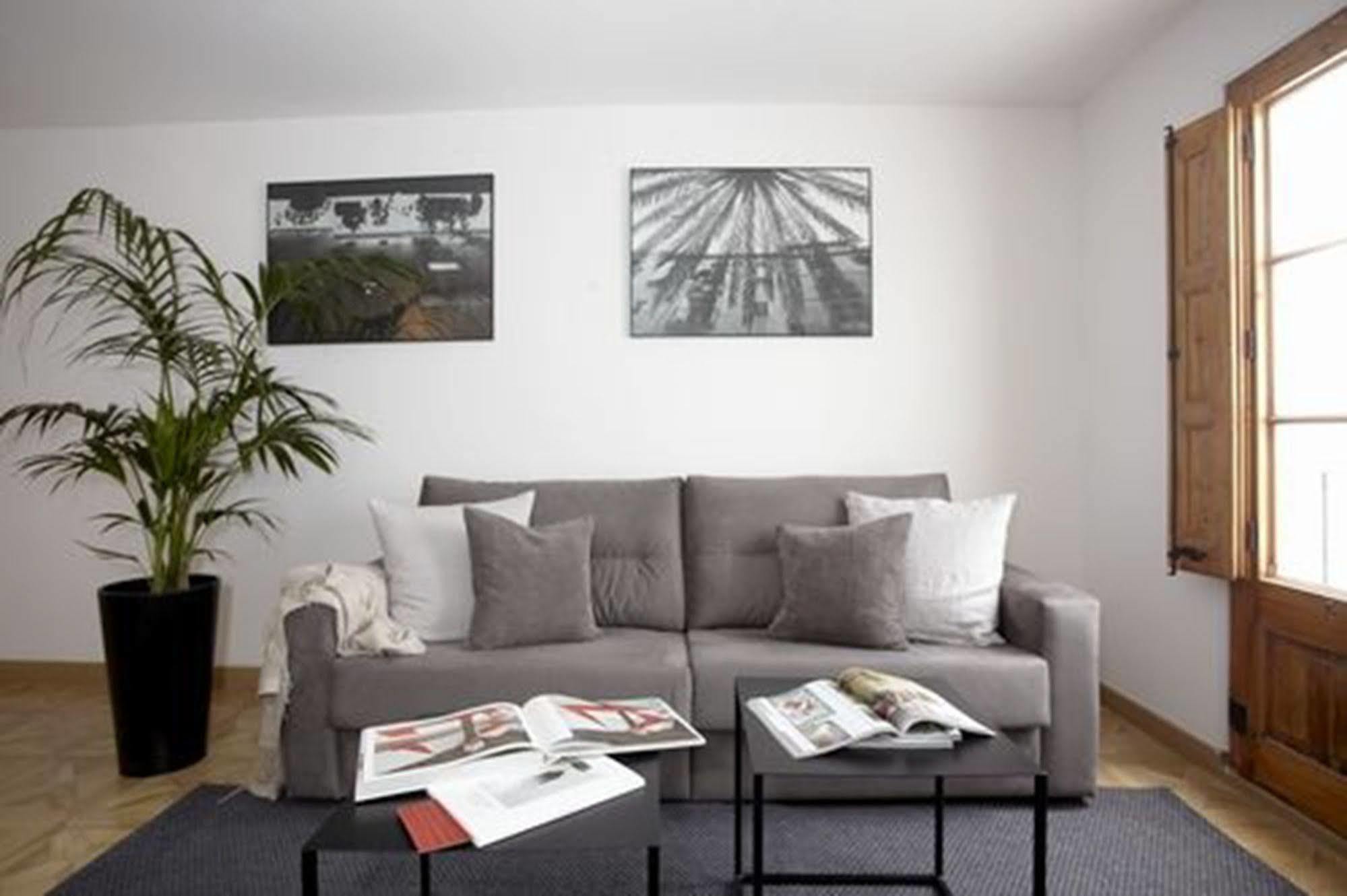 L'Escudellers By The Streets Apartment บาร์เซโลนา ภายนอก รูปภาพ